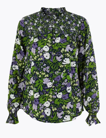 Блузка, декорированная рюшами, с цветочным принтом(Блузка, декорированная рюшами, с цветочным принтом)